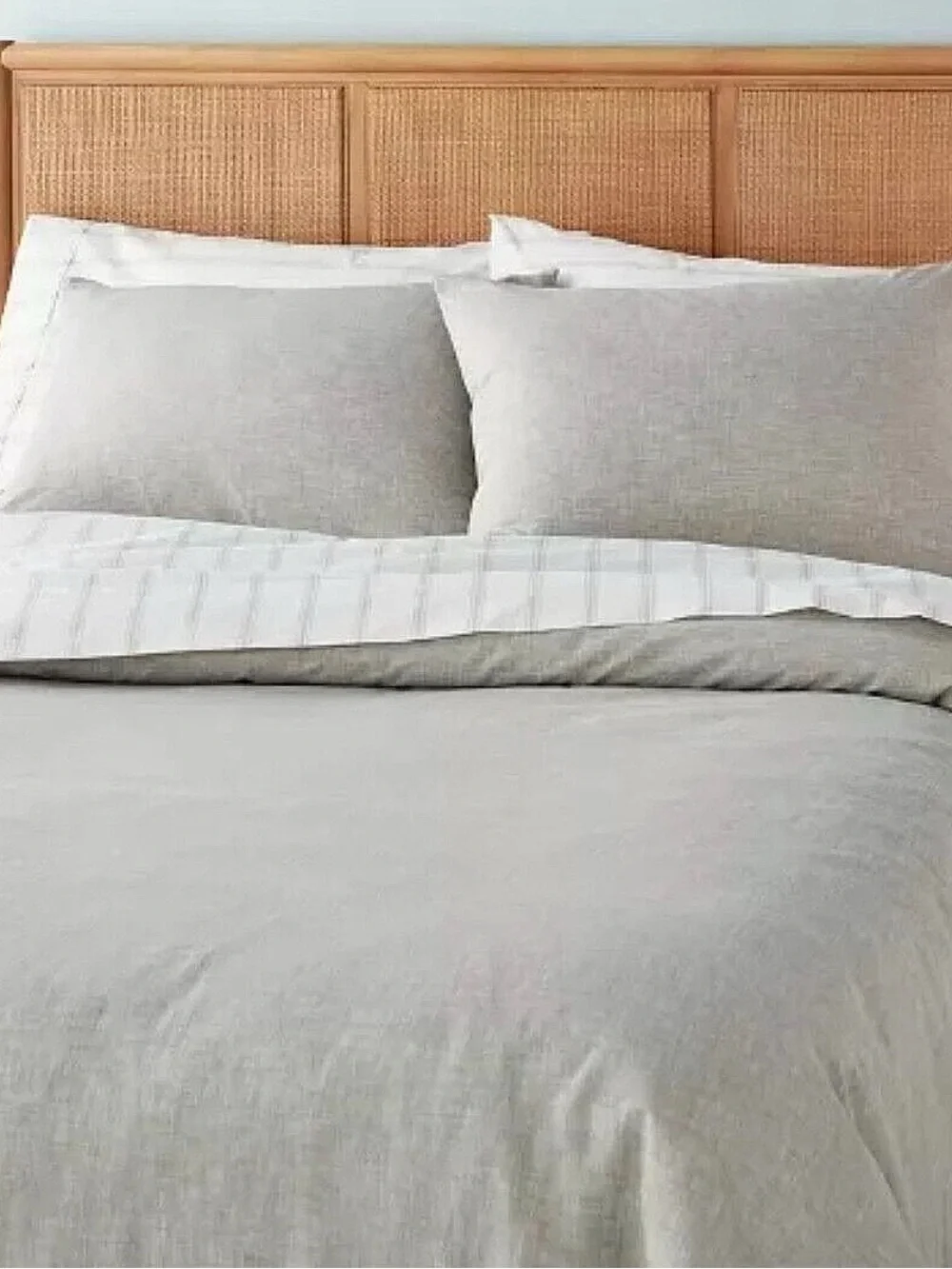 Hearth & Hand with Magnolia Linen-Cotton Duvet Cover, King, approx 102